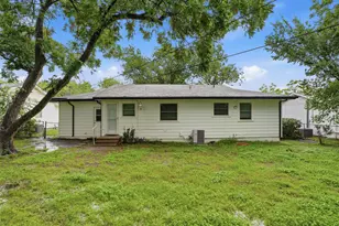 5124 Nadine Dr, Haltom City, TX 76117 - Photo 18
