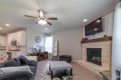 1412 Whitetail Lane, Azle, TX 76020 - Photo 6