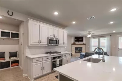 1412 Whitetail Lane, Azle, TX 76020 - Photo 10