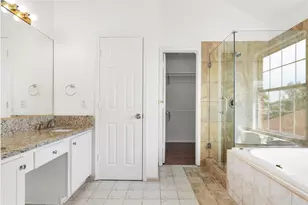 559 Raintree Cir, Coppell, TX 75019 - Photo 36