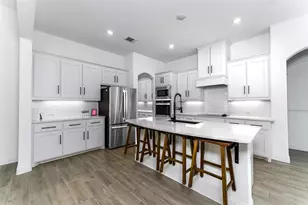 1068 Wildwood Dr, Joshua, TX 76058 - Photo 8