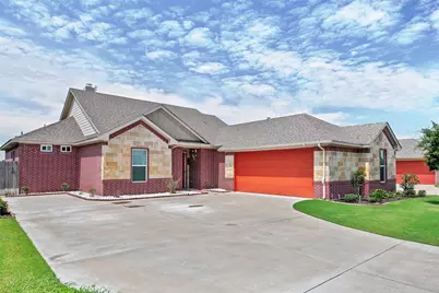 106 King Arthur Court, Glen Rose, TX 76043 - Photo 1
