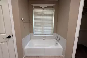 7933 Hearne Dr, Abilene, TX 79606 - Photo 12
