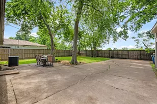 3536 Delford Cir, Dallas, TX 75228 - Photo 28