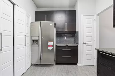2142 Falcon Ridge Drive, Carrollton, TX 75010 - Photo 14
