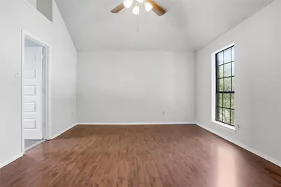 2142 Falcon Ridge Drive, Carrollton, TX 75010 - Photo 18