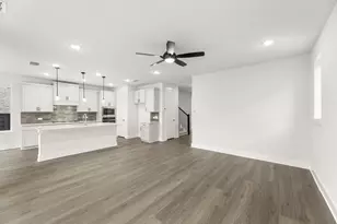 1112 Amaryllis Ln, Little Elm, TX 75227 - Photo 4