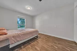 6801 Penhurst Dr, Fort Worth, TX 76133 - Photo 10