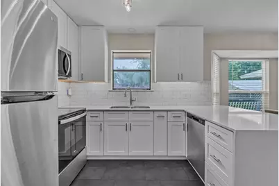 6801 Penhurst Drive, Fort Worth, TX 76133 - Photo 6