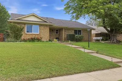 9115 Westglen Drive, Dallas, TX 75228 - Photo 2