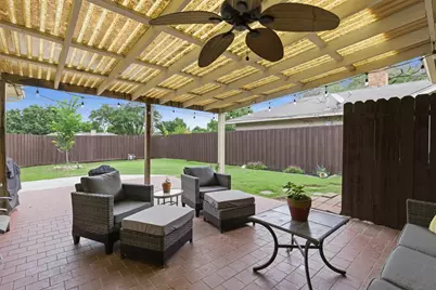 9115 Westglen Drive, Dallas, TX 75228 - Photo 14
