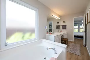 747 Cedar Leaf Cir, Lake Dallas, TX 75065 - Photo 24