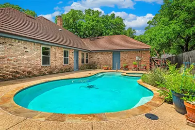4930 High Creek Drive, Arlington, TX 76017 - Photo 26