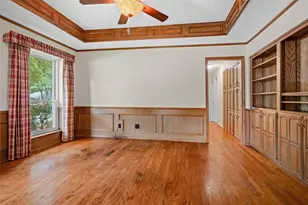 4930 High Creek Dr, Arlington, TX 76017 - Photo 14