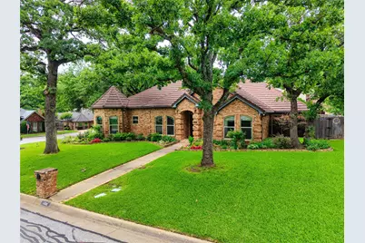 4930 High Creek Drive, Arlington, TX 76017 - Photo 1