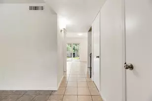 514 Valley Park Dr, Garland, TX 75043 - Photo 6