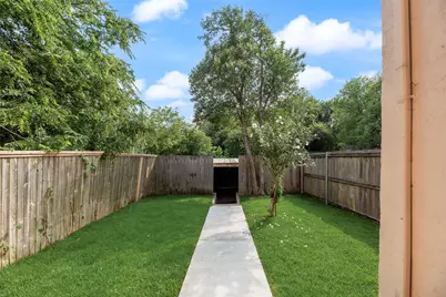 514 Valley Park Drive, Garland, TX 75043 - Photo 24