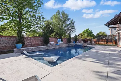 8396 Fullerton Street, Lantana, TX 76226 - Photo 4