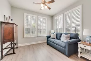 9201 Twilight Trl, McKinney, TX 75071 - Photo 8