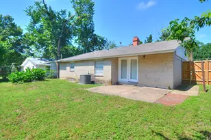 1412 West Shore Dr, Richardson, TX 75080 - Photo 12