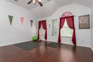 4924 Marsh Harrier Ave, Grand Prairie, TX 75052 - Photo 26