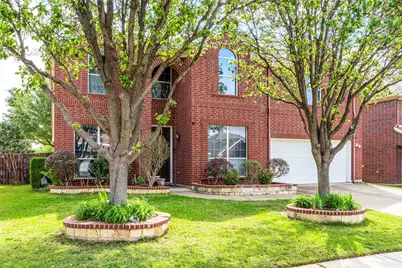4924 Marsh Harrier Avenue, Grand Prairie, TX 75052 - Photo 2