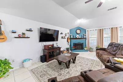 9225 Conestoga Drive, Fort Worth, TX 76131 - Photo 8