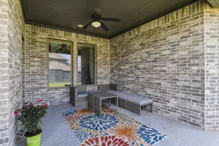 509 Cedarwood St, Little Elm, TX 76227 - Photo 32