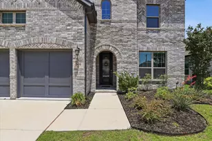 509 Cedarwood St, Little Elm, TX 76227 - Photo 2