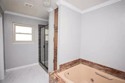 417 Summitt Avenue, Graham, TX 76450 - Photo 16