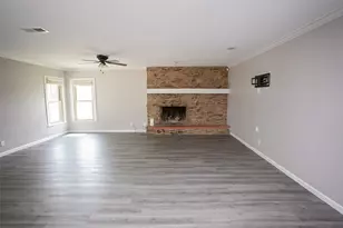 417 Summitt Ave, Graham, TX 76450 - Photo 8
