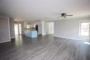417 Summitt Ave, Graham, TX 76450 - Photo 10