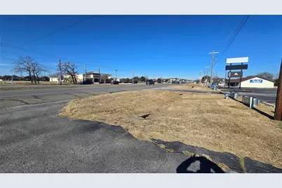 2817 Wilshire Boulevard, Burleson, TX 76028 - Photo 12
