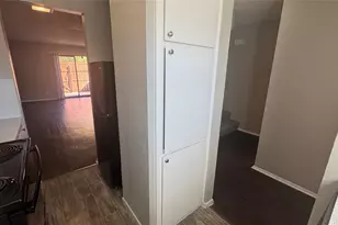 3813 Coates Cir, Benbrook, TX 76116 - Photo 6