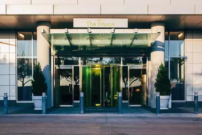 2200 Victory Avenue #1105, Dallas, TX 75219 - Photo 34