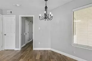 2312 Balsam Dr, Arlington, TX 76006 - Photo 8