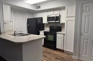 2312 Balsam Dr, Arlington, TX 76006 - Photo 12
