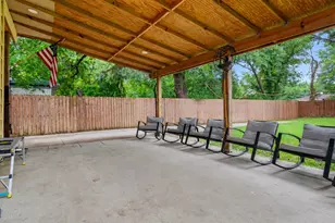 13013 Mitchell Dr, Balch Springs, TX 75180 - Photo 18
