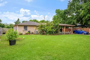 13013 Mitchell Dr, Balch Springs, TX 75180 - Photo 16