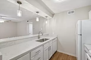 218 N Texas Blvd, Denton, TX 76201 - Photo 8