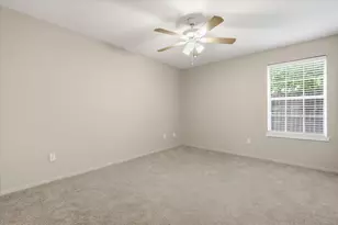 218 N Texas Blvd, Denton, TX 76201 - Photo 22
