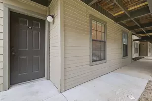 218 N Texas Blvd, Denton, TX 76201 - Photo 12