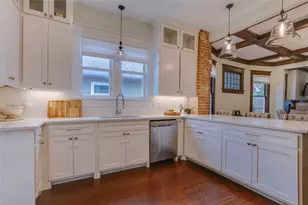 911 Woodlawn Ave, Dallas, TX 75208 - Photo 16