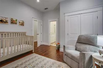 911 Woodlawn Avenue, Dallas, TX 75208 - Photo 28