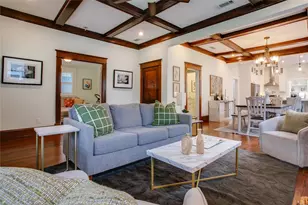 911 Woodlawn Ave, Dallas, TX 75208 - Photo 8