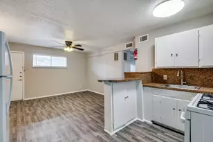 2213 Capri Dr, Fort Worth, TX 76114 - Photo 4