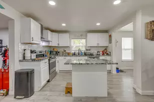 109 W Purdom Ave, Alvarado, TX 76009 - Photo 20