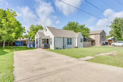 109 W Purdom Avenue, Alvarado, TX 76009 - Photo 2