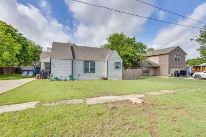 109 W Purdom Avenue, Alvarado, TX 76009 - Photo 4