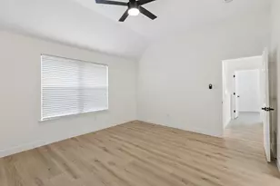 4436 Sierra Dr, Grand Prairie, TX 75052 - Photo 20